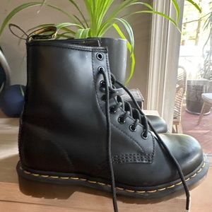 Dr. Marten Women’s Smooth Leather Lace Up Boots